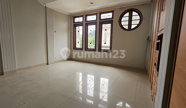 Rumah Siap Huni di Setraduta Bandung 2