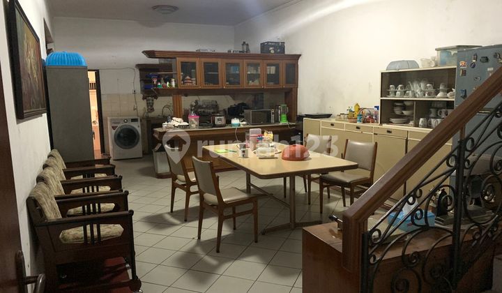 Rumah Prime Location Cocok Untuk Usaha di Jl Riau 2