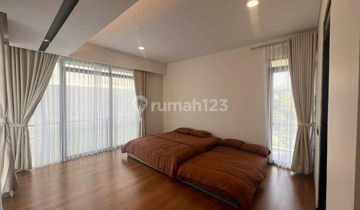 Dijual Rumah Nayapati full furnished  di Kbp  2