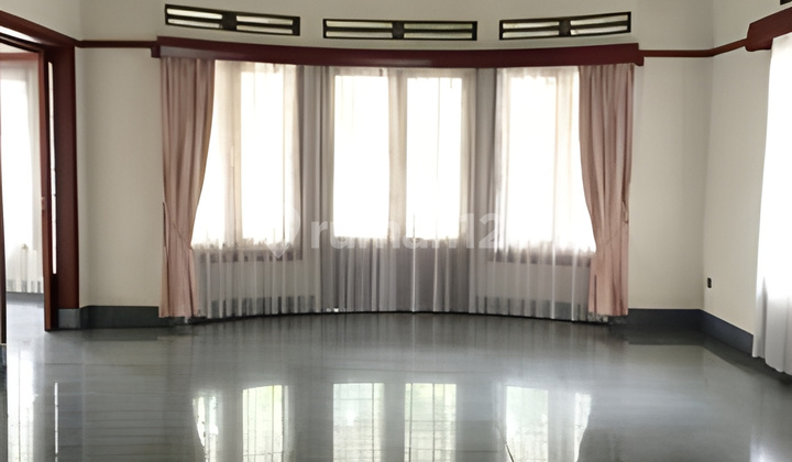 Rumah Terawat Siap Huni di Sayap Riau Bandung