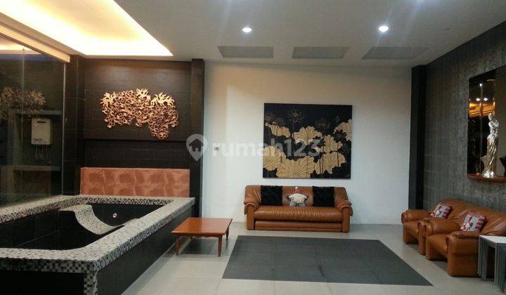 Rumah Lux Dan Asri Bagus Jalan Dago Mainroad Dengan Taman Luas 3