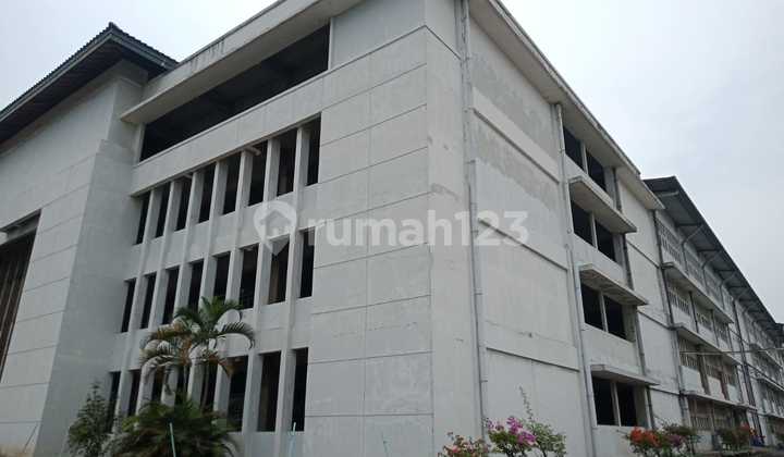 Pabrik dan Gudang 4 Lantai, Siap Pakai dengan Kondisi Bagus yang Terletak di Kawasan Industri Mengger, Moh. Toha, Bandung Pabrik dan Gudang 4 Lantai, Siap Pakai dengan Kondisi Bagus yang Terletak di Kawasan Industri Mengger, Moh. Toha, Bandung