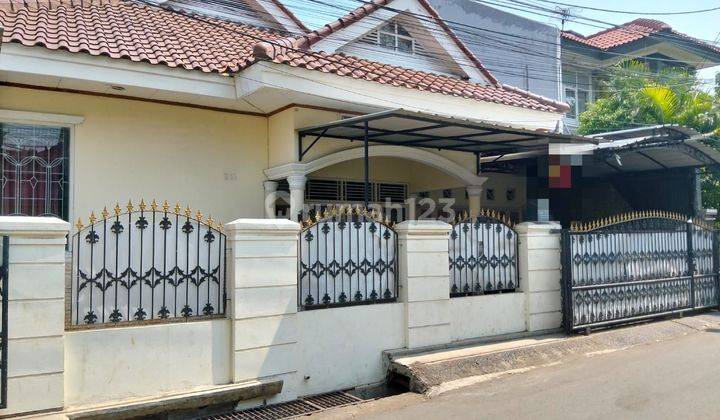 Dijual Rumah Luas Dan Murah Dalam Komp. Sandang Duren Sawit 1