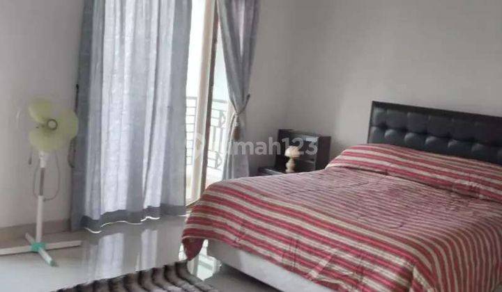 JUAL CEPAT...RUMAH 2 LANTAI SIAP HUNI DI PONDOK BAMBU 7
