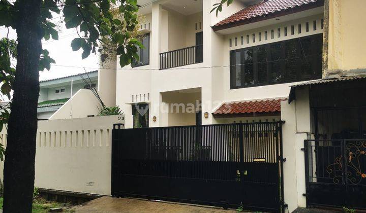 Dijual Rumah Luas Harga Murah Di Komplek Iki 1