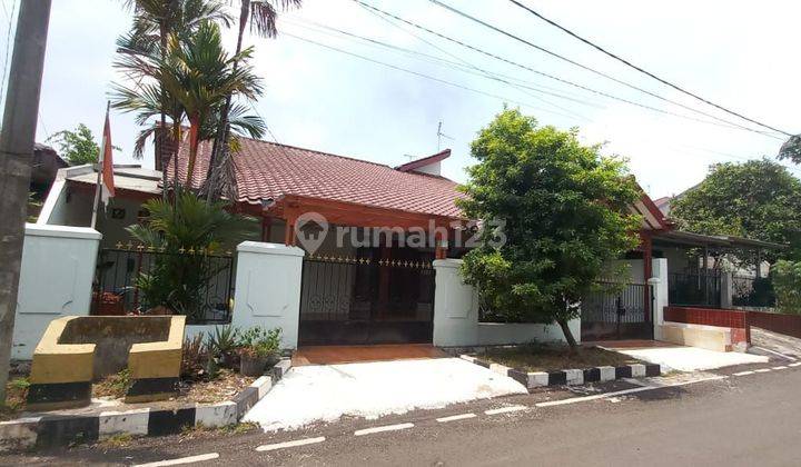 Disewakan Rumah Siap Huni Di Komplek Billymoon Pondok Kelapa 1