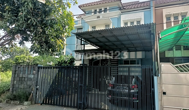 Rumah Turun Harga Dilokasi Strategis Dekat Mall Dm 797