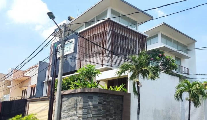 Rumah Sangat Bagus Desain Modern di Citra Garden 2 Ext, Cg 888