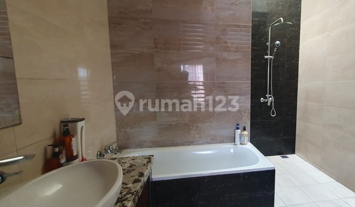 Rumah 4 lantai siap huni di Taman Surya 3, TS 471 2