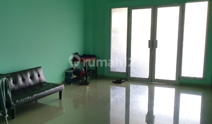 Neat and ready-to-occupy house in Taman Surya 5, Kalideres, TS 486 2