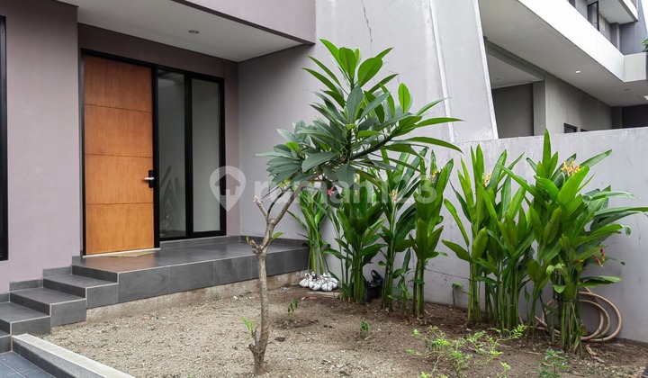 Rumah bagus siap huni di Kalideres Permai, KP 473