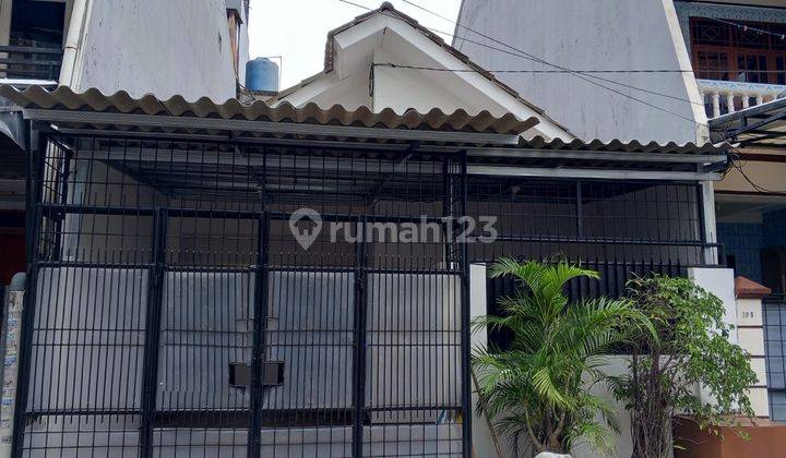 Rumah disewa sudah renov siap huni di jelambar, EB 334 1