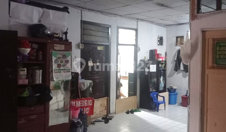 Rumah kost di lokasi strategis Jl. Kebon Jeruk, Taman Sari,KB 436