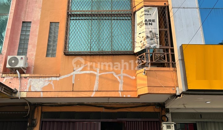 Ruko interior bagus ada 4 kamar di Taman Palem Lestari, TP 466