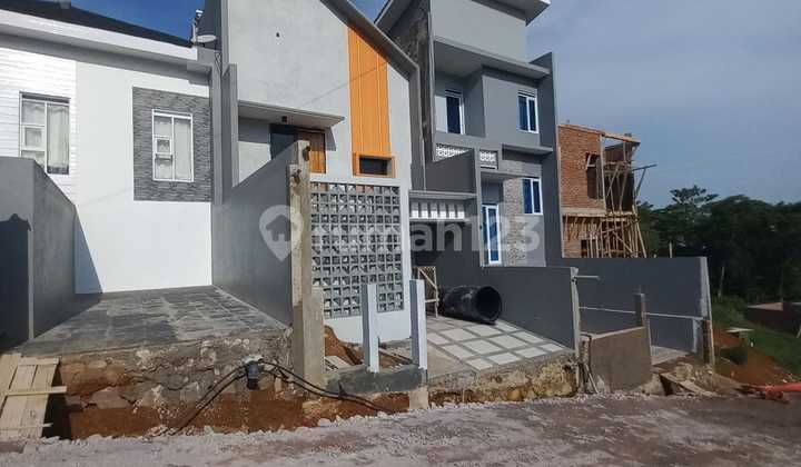 15sn Rumah Murah Dan Luas Model Sesuai Selera Hanya di Jatihandap 4