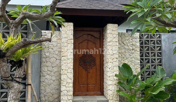 Rumah Villa 2 Lantai Baru Furnished SHM di Jimbaran 2