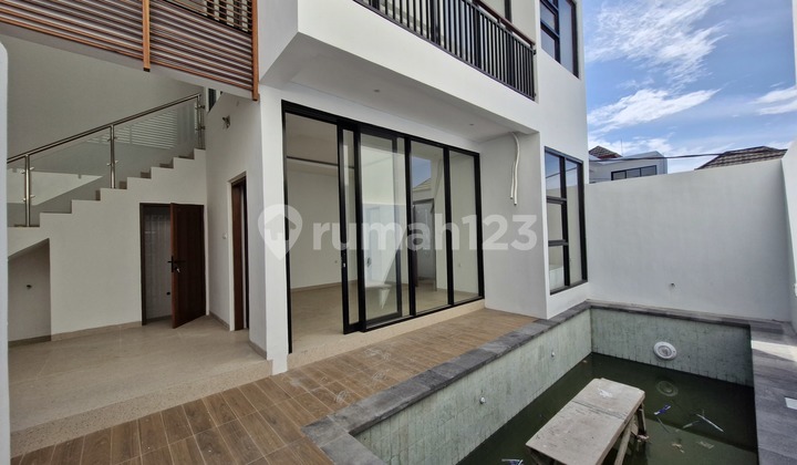 Rumah Villa Ready Unit dalam kompleks di Nusa Dua, Badung 2