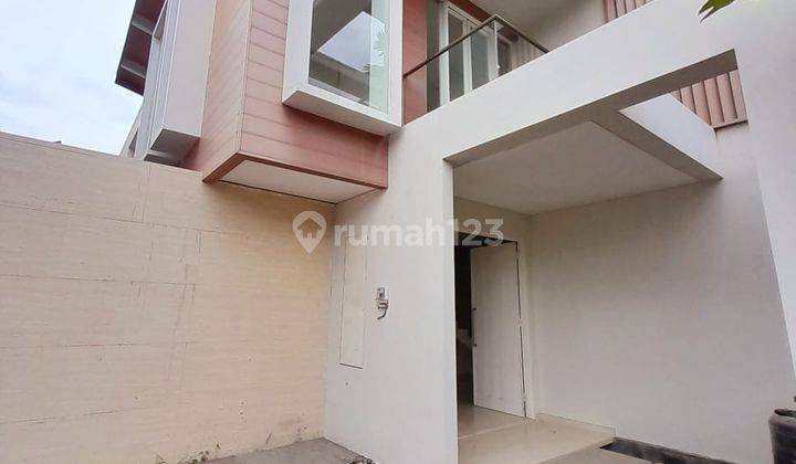Rumah Mewah Villa Canggu 2 Lantai Dalam Kompleks 2