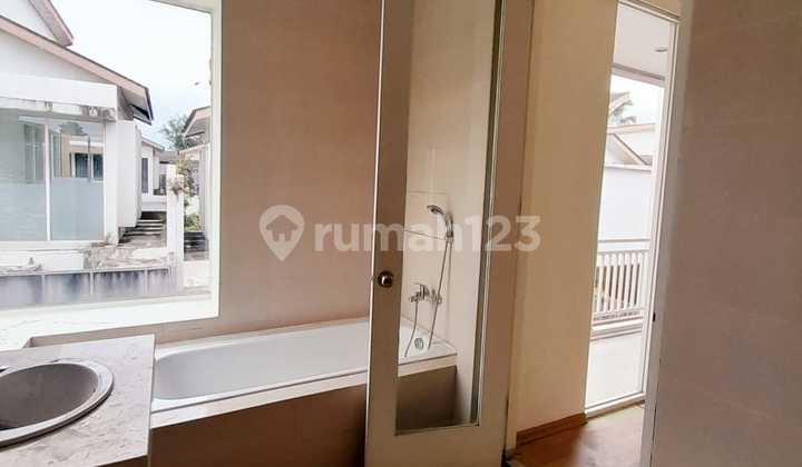 Rumah Mewah Villa Canggu 2 Lantai Dalam Kompleks 14