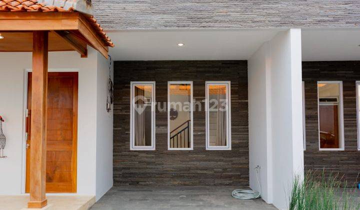 Full Furnished 3 Floor Luxury House in Tanjung Benoa Nusa Dua 2