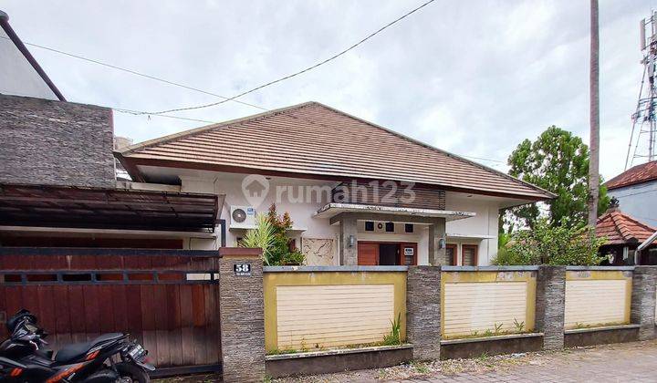 Rumah Bagus Semi Furnished SHM di Gatsu Barat 2