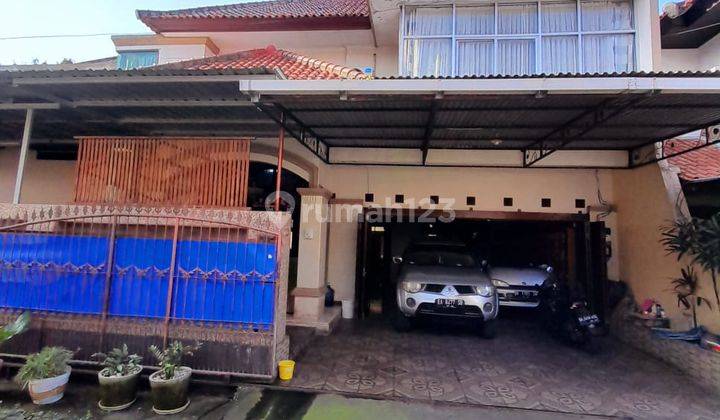 Rumah 2 Lantai Bagus Furnished SHM di Renon 1