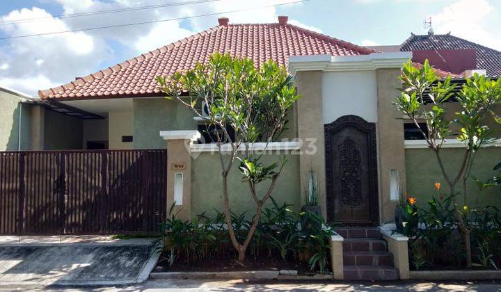 Rumah Villa 2 Lantai Bagus Furnished Dekat Ubud di Ketewel  1