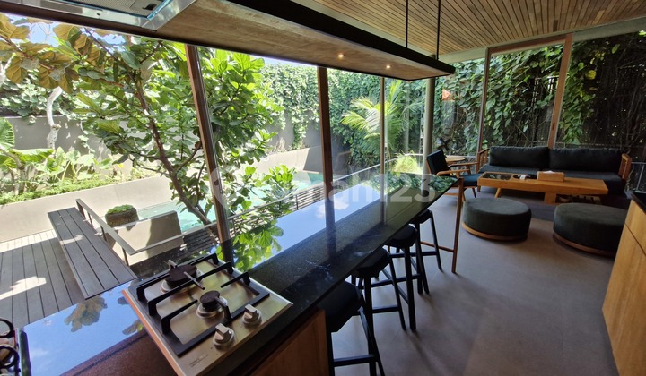 Rumah Villa dalam kompleks Furnished SHM Jimbaran, Badung Rumah Villa dalam kompleks Furnished SHM Jimbaran, Badung