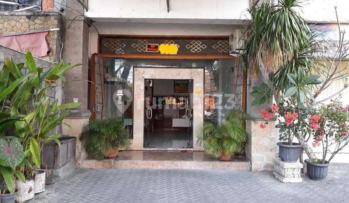 Shop House, 3 Floors, SHM Right in Front of Gusto in Renon 2