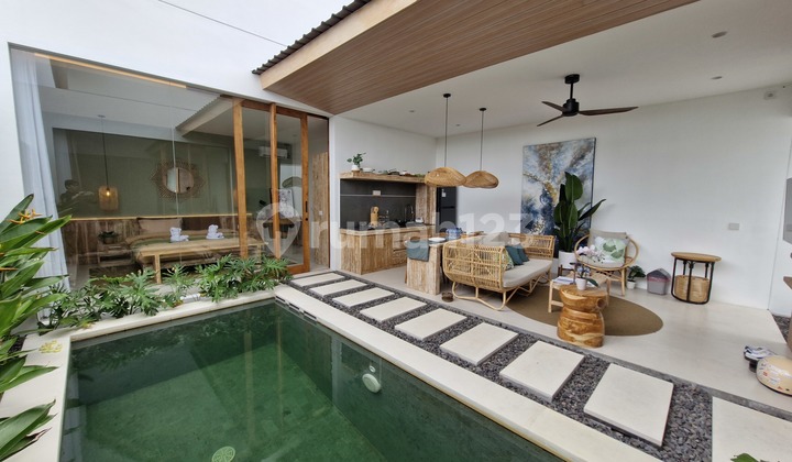 Leasehold Villa ROI 15% in Kerobokan, Badung