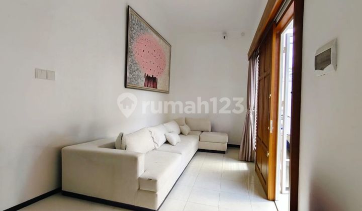 Rumah Modern Siap Huni Semi Furnished SHM di Jimbaran 2