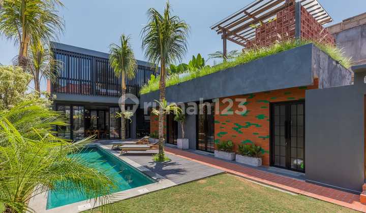 Villa Luxury Fully Furnished Bebas Banjir di Uluwatu