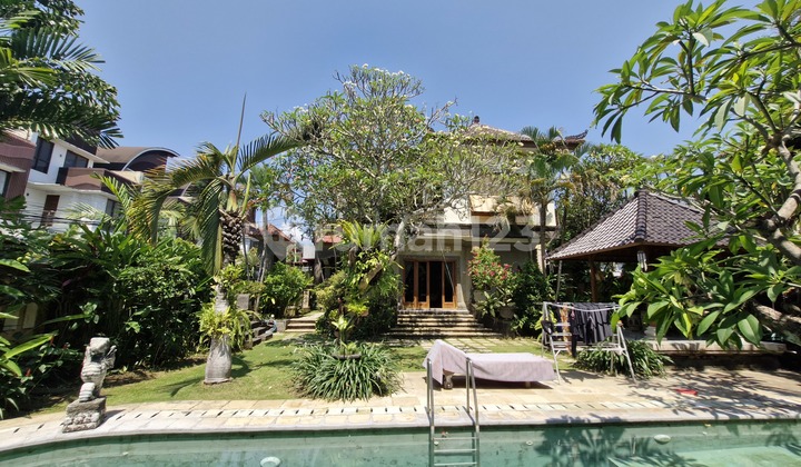 Villa fully furnished di Kerobokan, Badung Villa fully furnished di Kerobokan, Badung