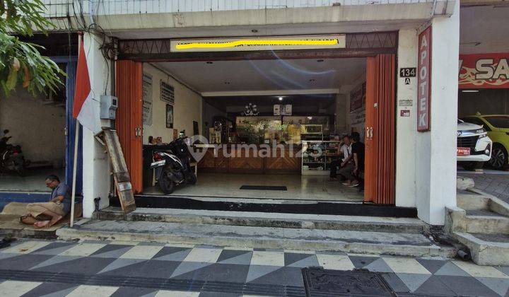 Ruko 3 Lantai di Raya Dharmawangsa Surabaya 2