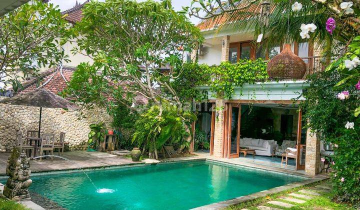 Villa Luxury di Umalas Fully Furnished SHM 2