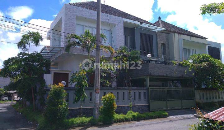 Rumah 2 Lantai SHM di Sunset Road Langka 1