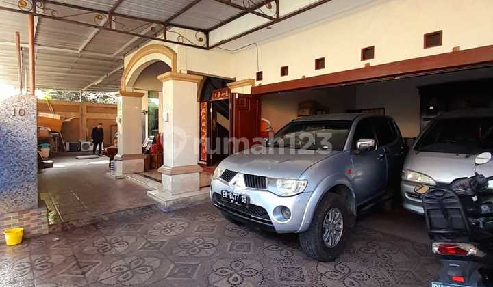 Rumah Bagus Furnished SHM Renon, Denpasar 2