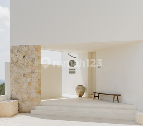 Rumah Villa Ocean View Furnished di Ungasan, Badung 2