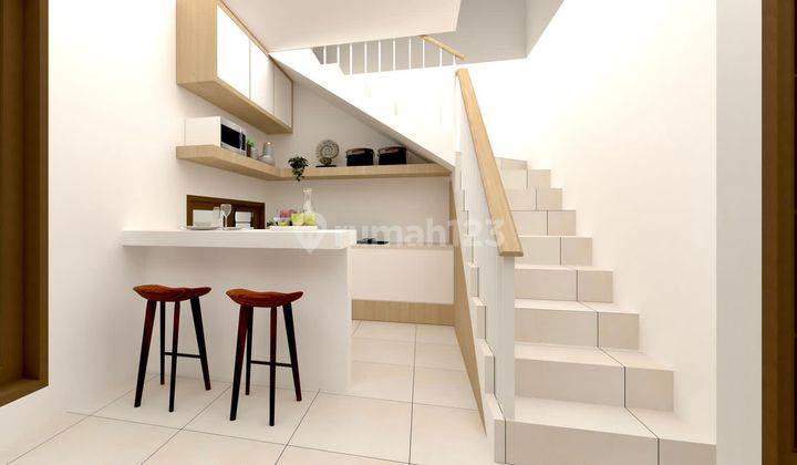 Two-storey house with wide road access in the heart of Denpasar city 2