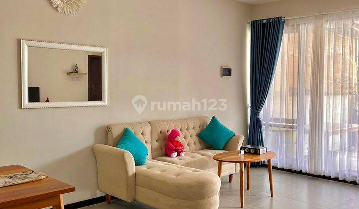 Rumah bagus modern semi furnished  dua lantai di Nusa Dua  2