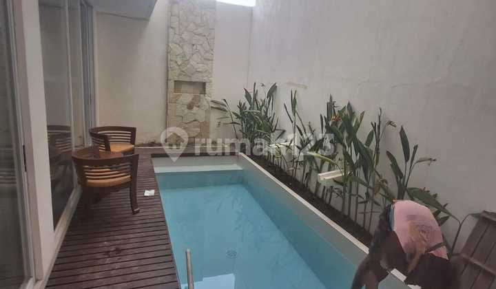 New Brand Vila 3 Bedroom Strategic Dekat Pantai Di Jimbaran  1