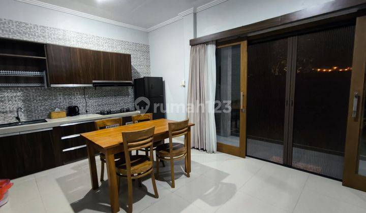 Rumah Apartement Fully Furnished Public Pool Luas Di Ubud  2