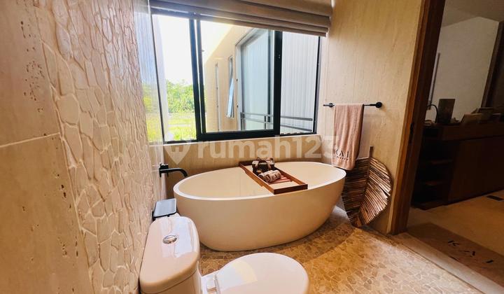 Vila Komplek 2 Lantai SHM Stategis Dekat Pantai Jimbaran 2