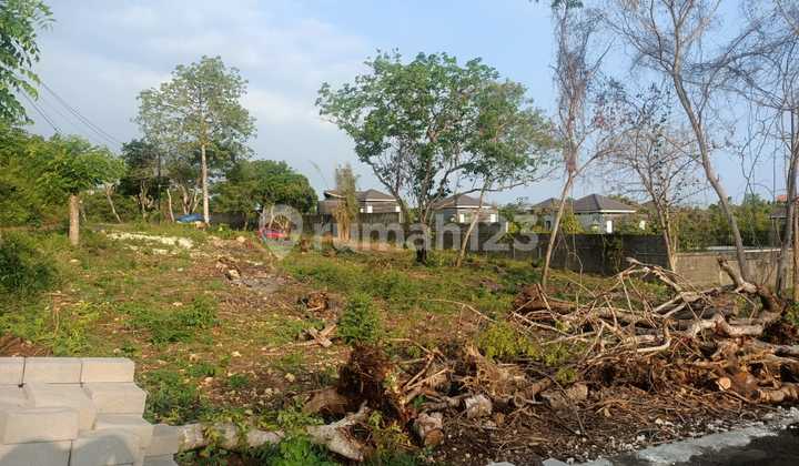 Tanah Luas Kecil Akses Jalan Utama Dekat Pantai Geger Nusa Dua 