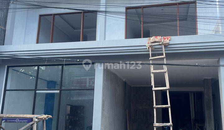 Shophouse Ready to Occupy in the Pererenan Canggu Area 1