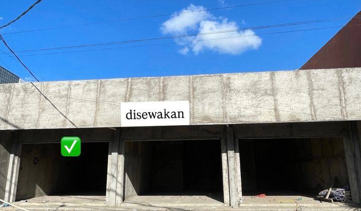di sewakan ruko baru area Tanah Barak Canggu 1
