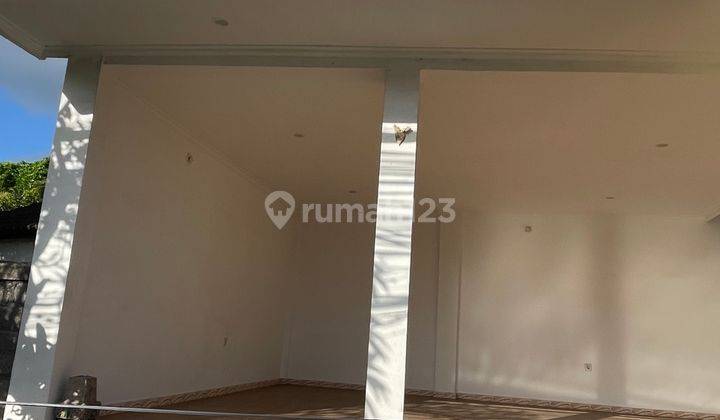 di sewakan ruko strategis area Pererenan pinggir jalan utama 2