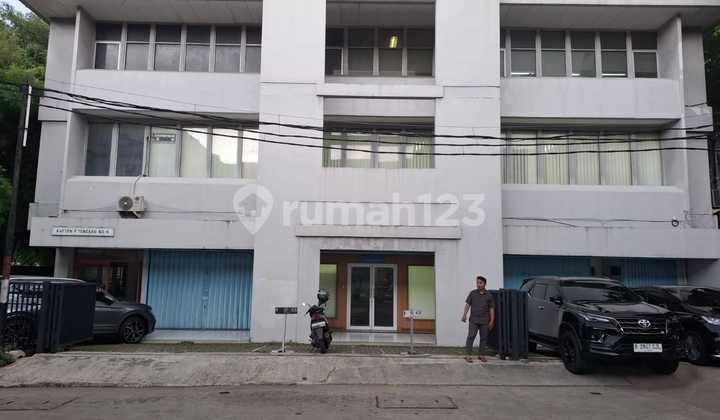Shop House for Rent on Kapten Tendean, 600 Meters