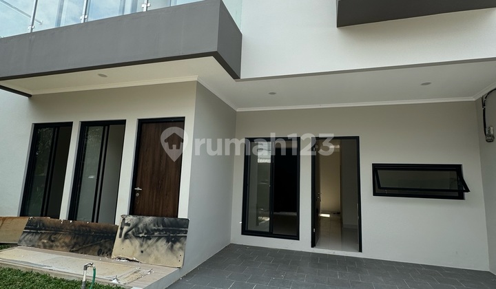 Rumah di Bintaro Jaya Sektor 9