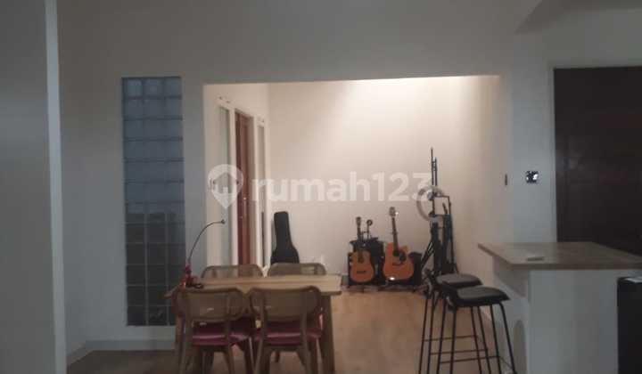 Rumah Cantik Sudah Renovasi Di Emerald Bintaro 2